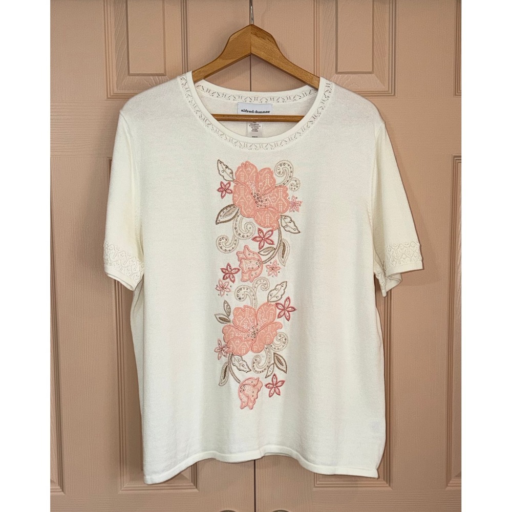 Grandmacore Cream Knit Top Lace Applique Silver Studs Metallic Embroidered XL